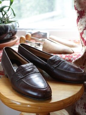 Vtg Botticelli leather loafers